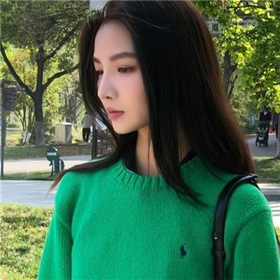 秋霞